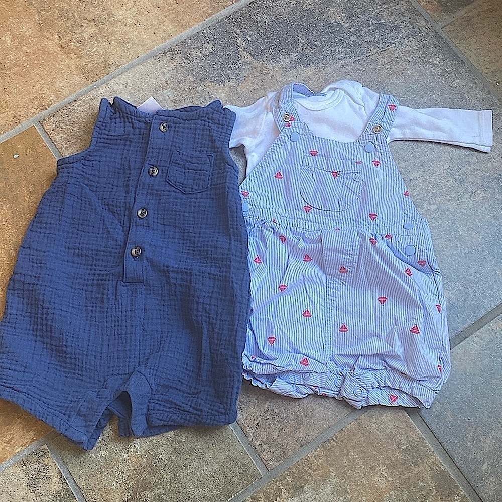 ⭐️Bundle 4/$15 -overall, romper, onesie lot - 3 months